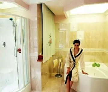 Nyala מלון סנרמו